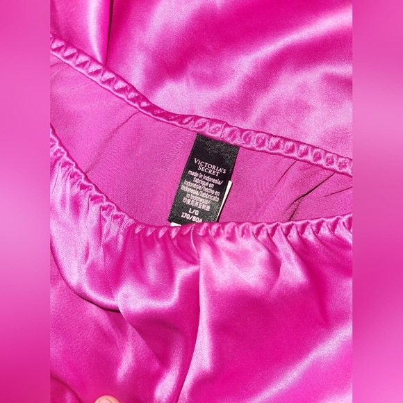 Victoria's Secret Vibrant Pink Satin Chemise - Picture 3 of 3